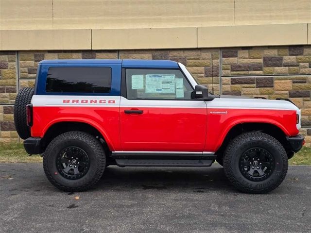 2025 Ford Bronco 2-Door Stroppe - Photo 2