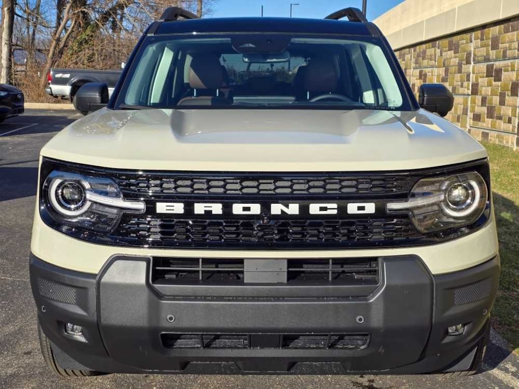 New 2025 Ford Bronco Sport Outer Banks 4x4