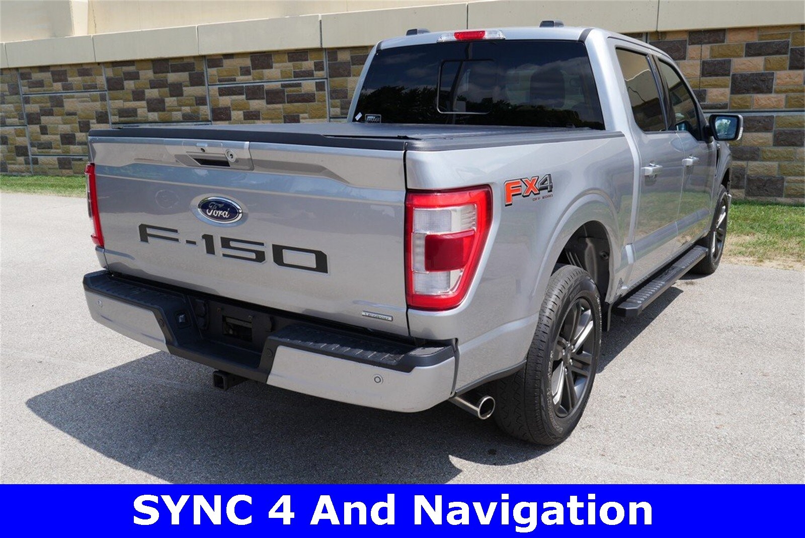 2022 Ford F-150 Lariat photo 3