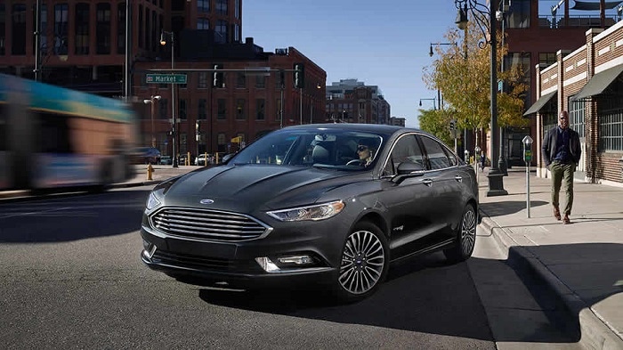2017-Ford-Fusion-Hybrid-Titanium-Magnetic.jpg
