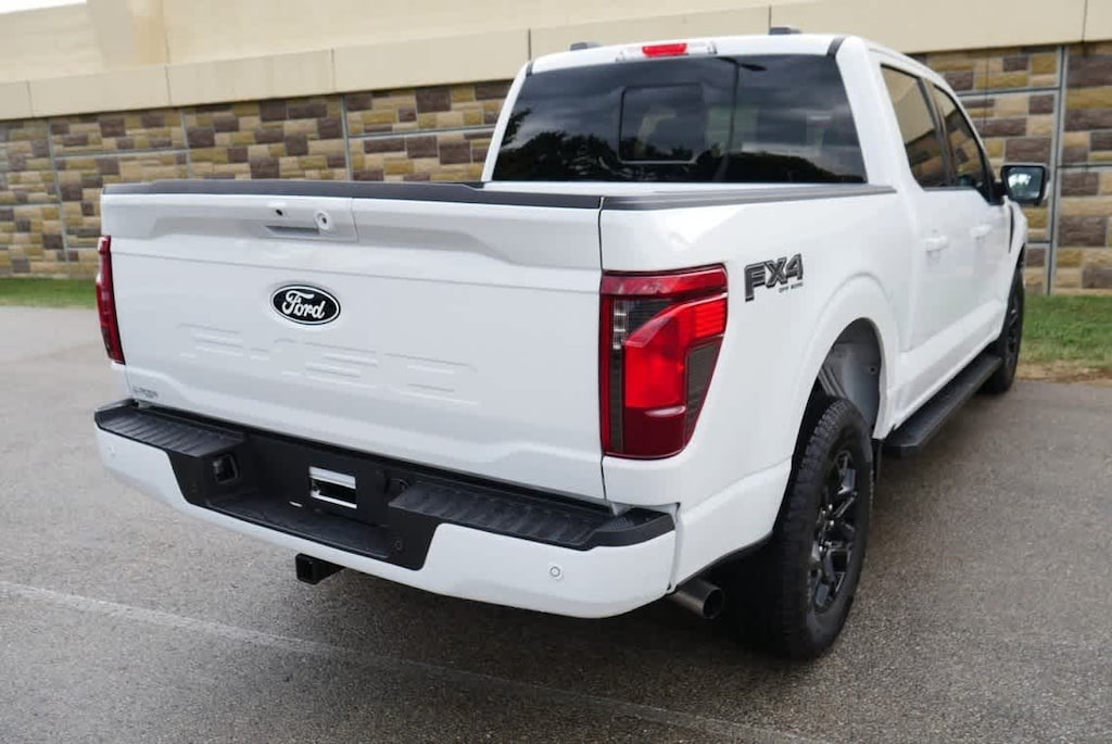 New 2025 Ford F-150 XLT Truck SuperCrew Cab