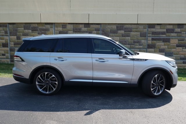 Used 2020 Lincoln Aviator Reserve with VIN 5LM5J7XC5LGL37182 for sale in Indianapolis, IN