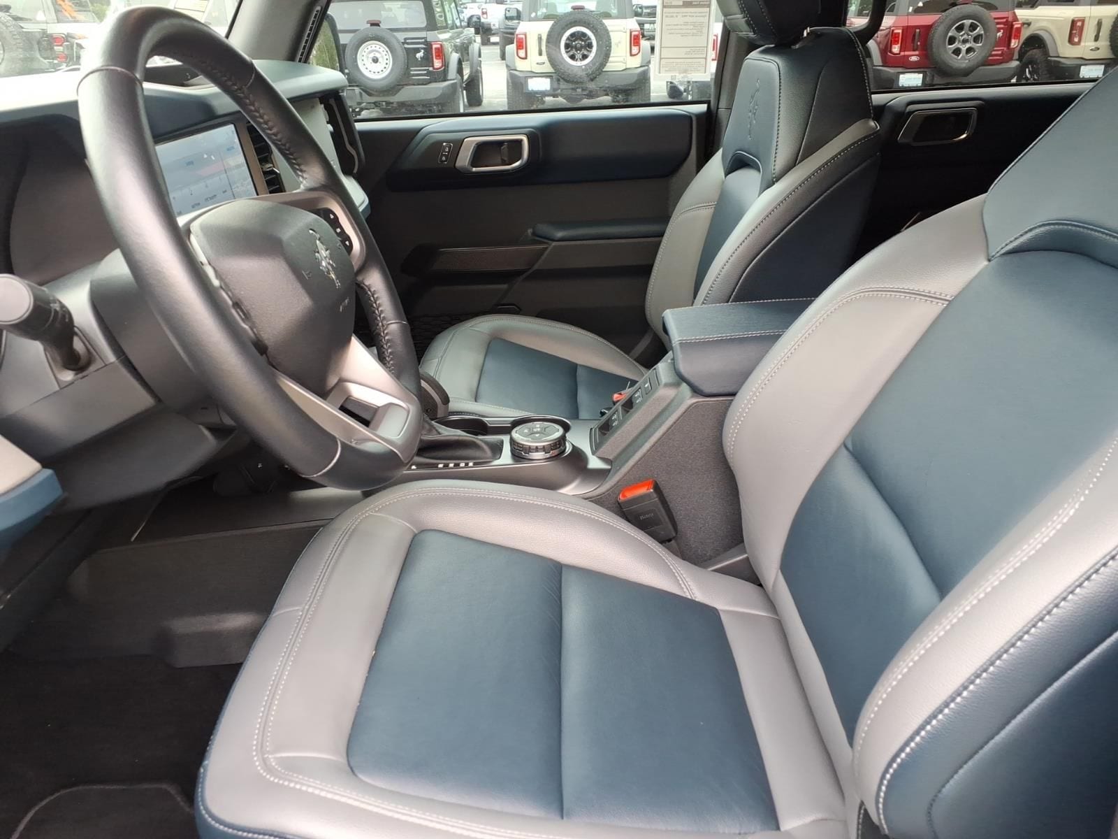 2024 Ford Bronco Outer Banks - Photo 17