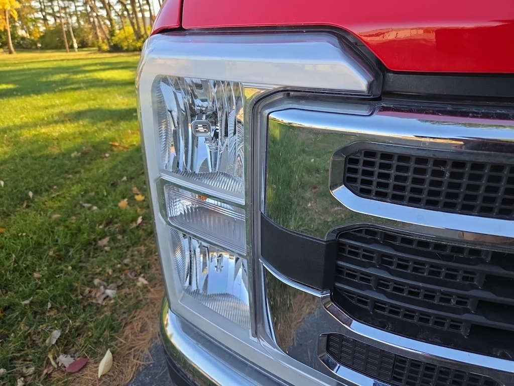 Certified 2025 Ford Super Duty F-350 DRW XLT 4WD Crew Cab 8 Box 4WD Crew Cab 8 Box