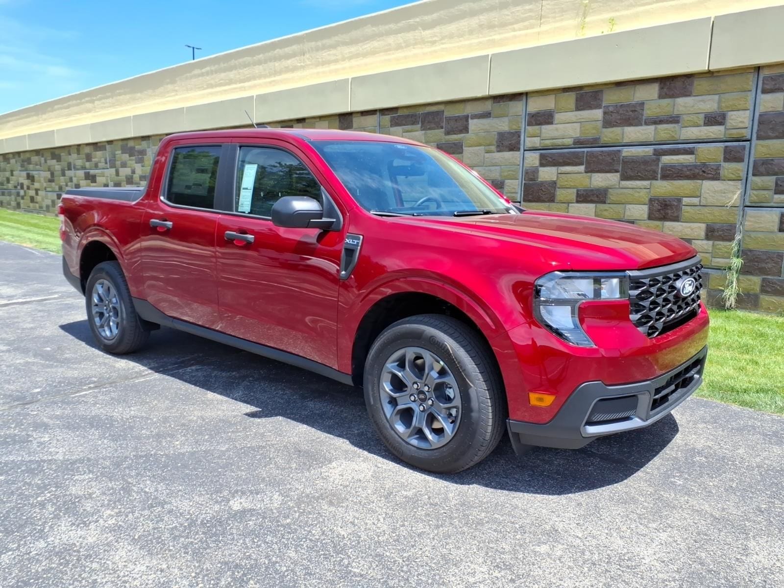 2026 Ford Maverick XLT AWD's photo