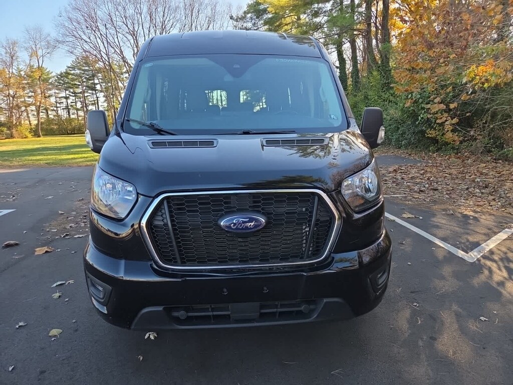 Used 2024 Ford Transit Passenger XLT T-350 148 Med Roof RWD