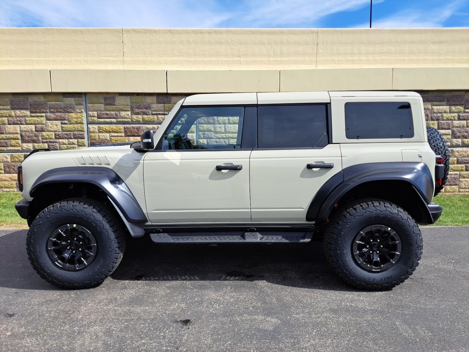 2025 Ford Bronco 4-Door Raptor - Photo 7