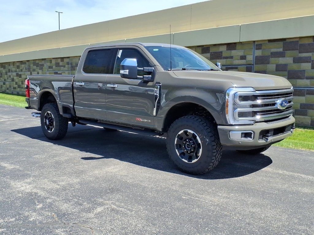 New 2026 Ford F-250SD Platinum Truck