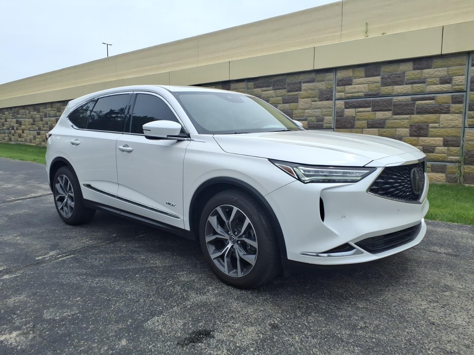 2023 Acura MDX SH-AWD w/Technology Package's photo