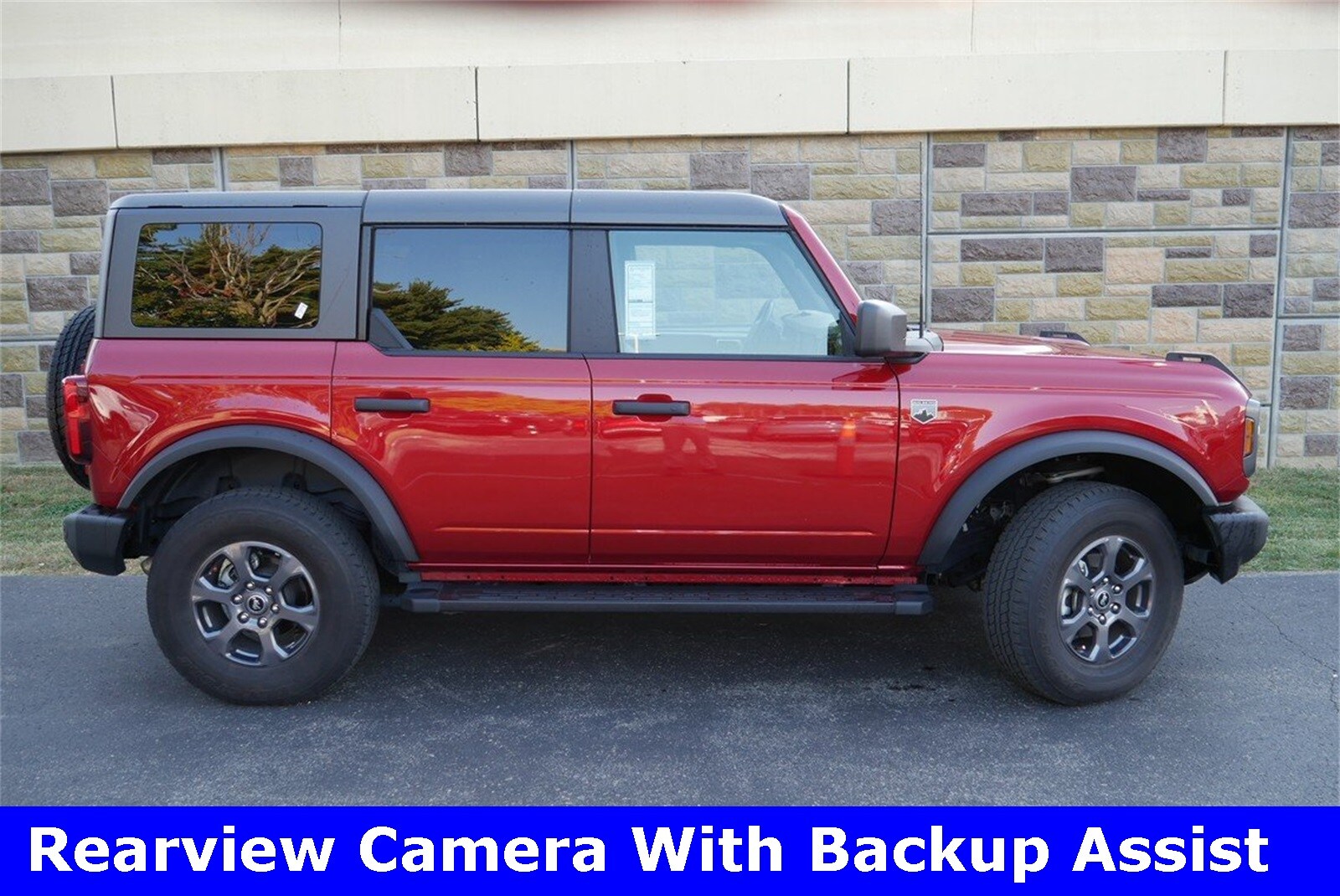 2021 Ford Bronco Big Bend photo 2