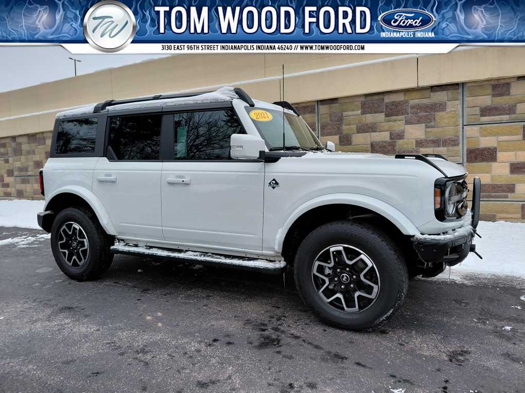 2021 Ford Bronco 4-Door Outer Banks's photo