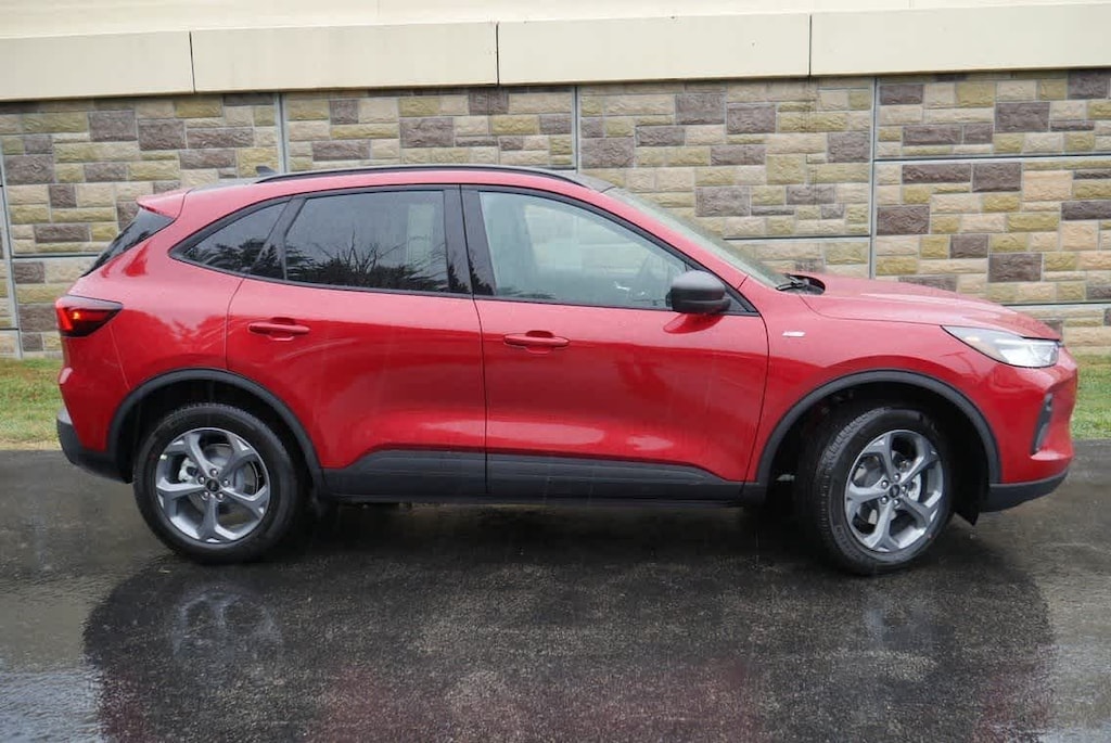 New 2025 Ford Escape ST-Line AWD
