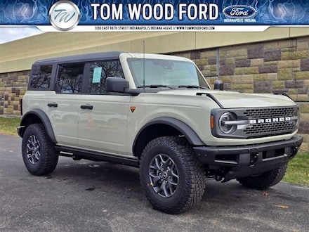 2025 Ford Bronco Badlands SUV