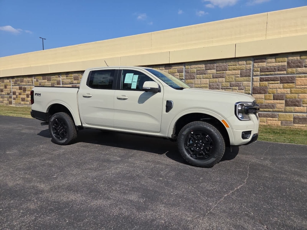 New 2025 Ford Ranger Lariat 4WD Supercrew 5 Box 4WD SuperCrew 5 Box