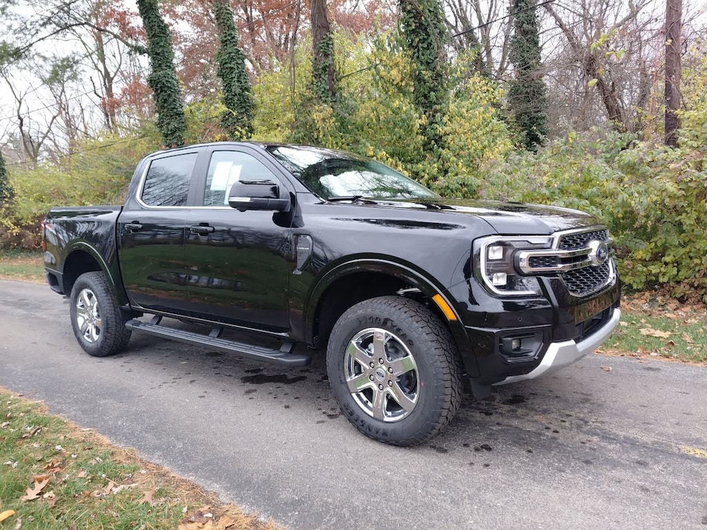New 2025 Ford Ranger Lariat 4WD Supercrew 5 Box 4WD SuperCrew 5 Box