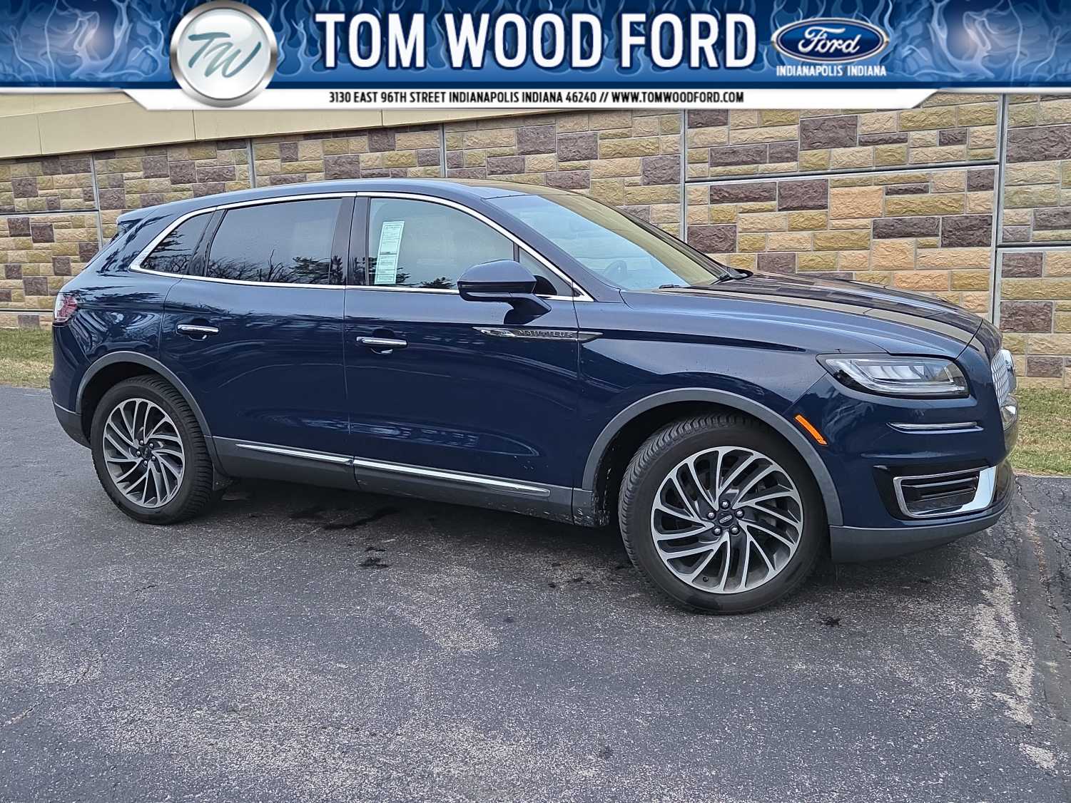 2019 Lincoln Nautilus Reserve's photo