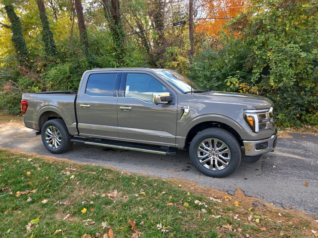 New 2025 Ford F-150 Lariat Truck SuperCrew Cab