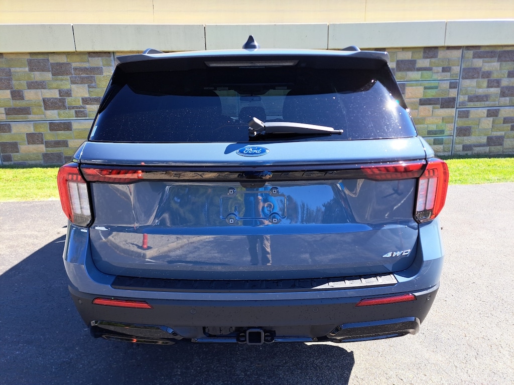 New 2025 Ford Explorer ST-Line SUV