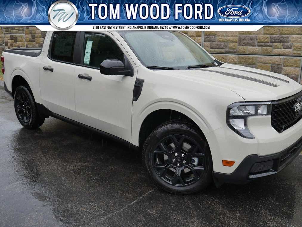 2025 Ford Maverick XLT's photo