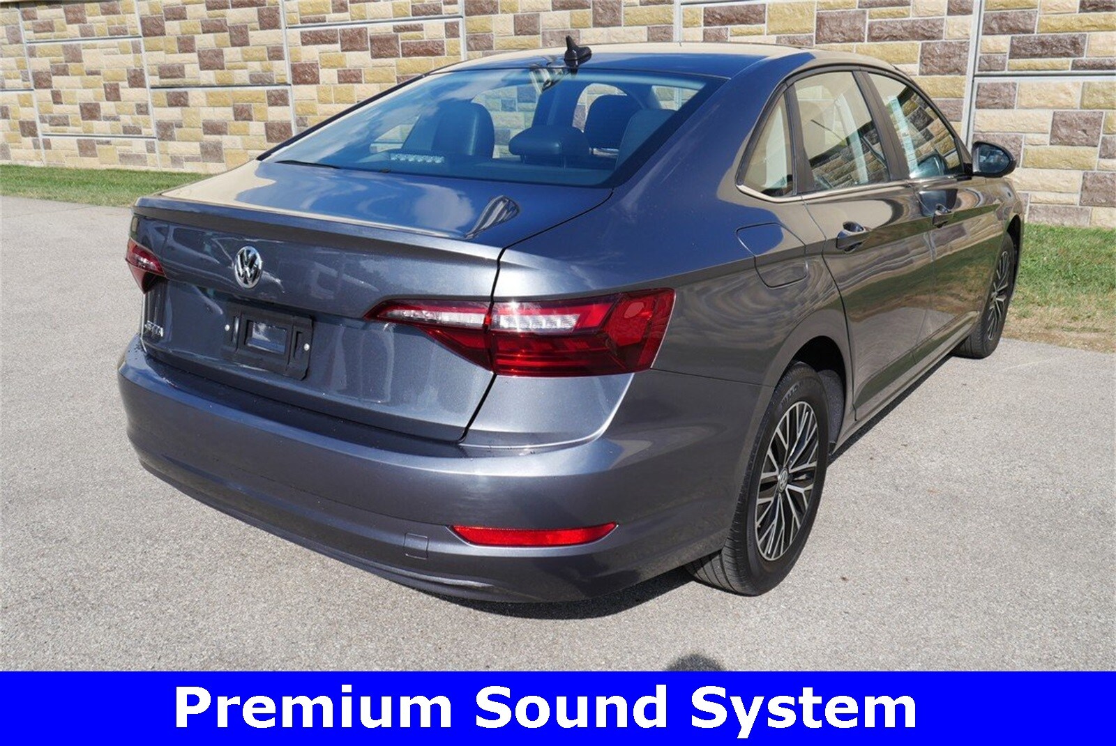 2020 Volkswagen Jetta 1.4T SE photo 2