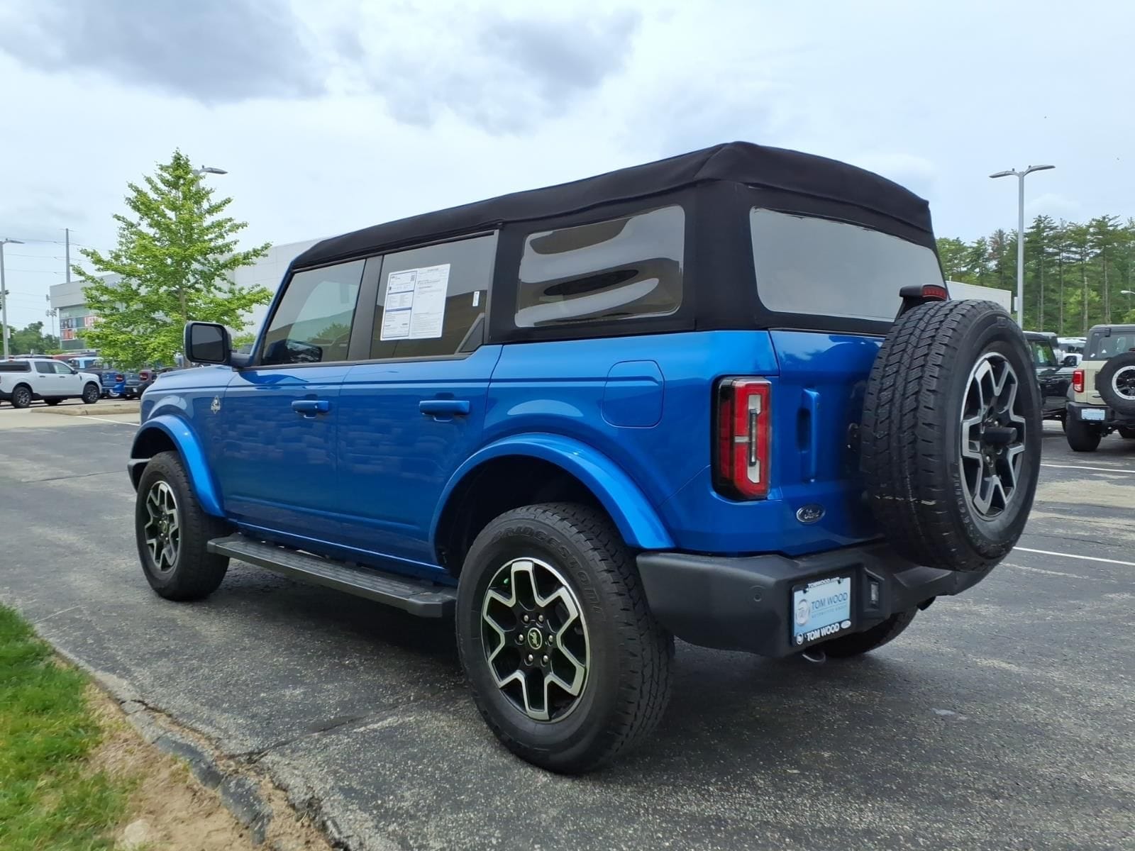 2024 Ford Bronco Outer Banks - Photo 7