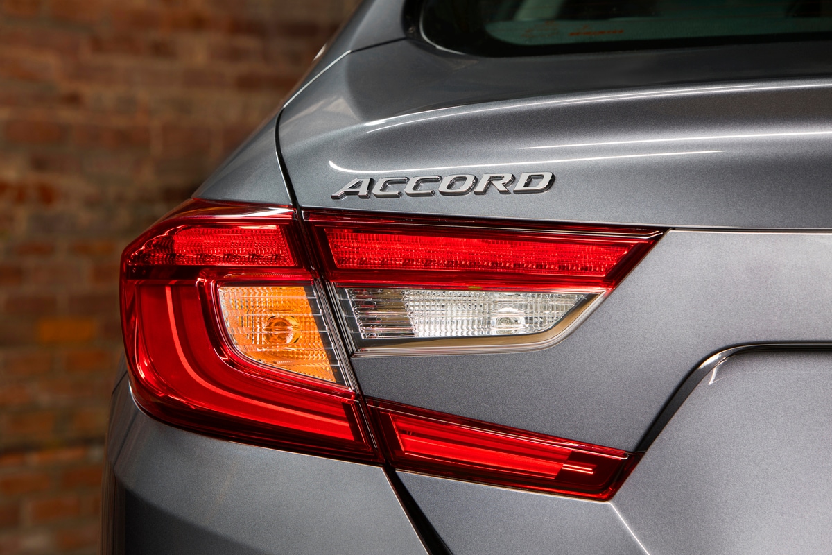14___2018_Honda_Accord_Touring.jpg