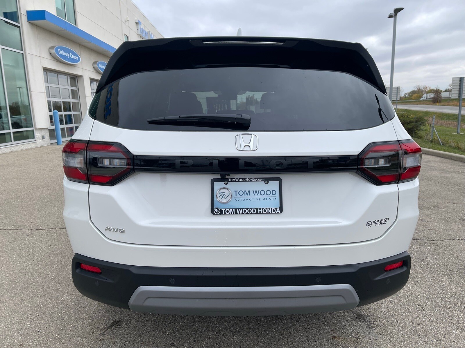 2025 Honda Pilot EX-L photo 3