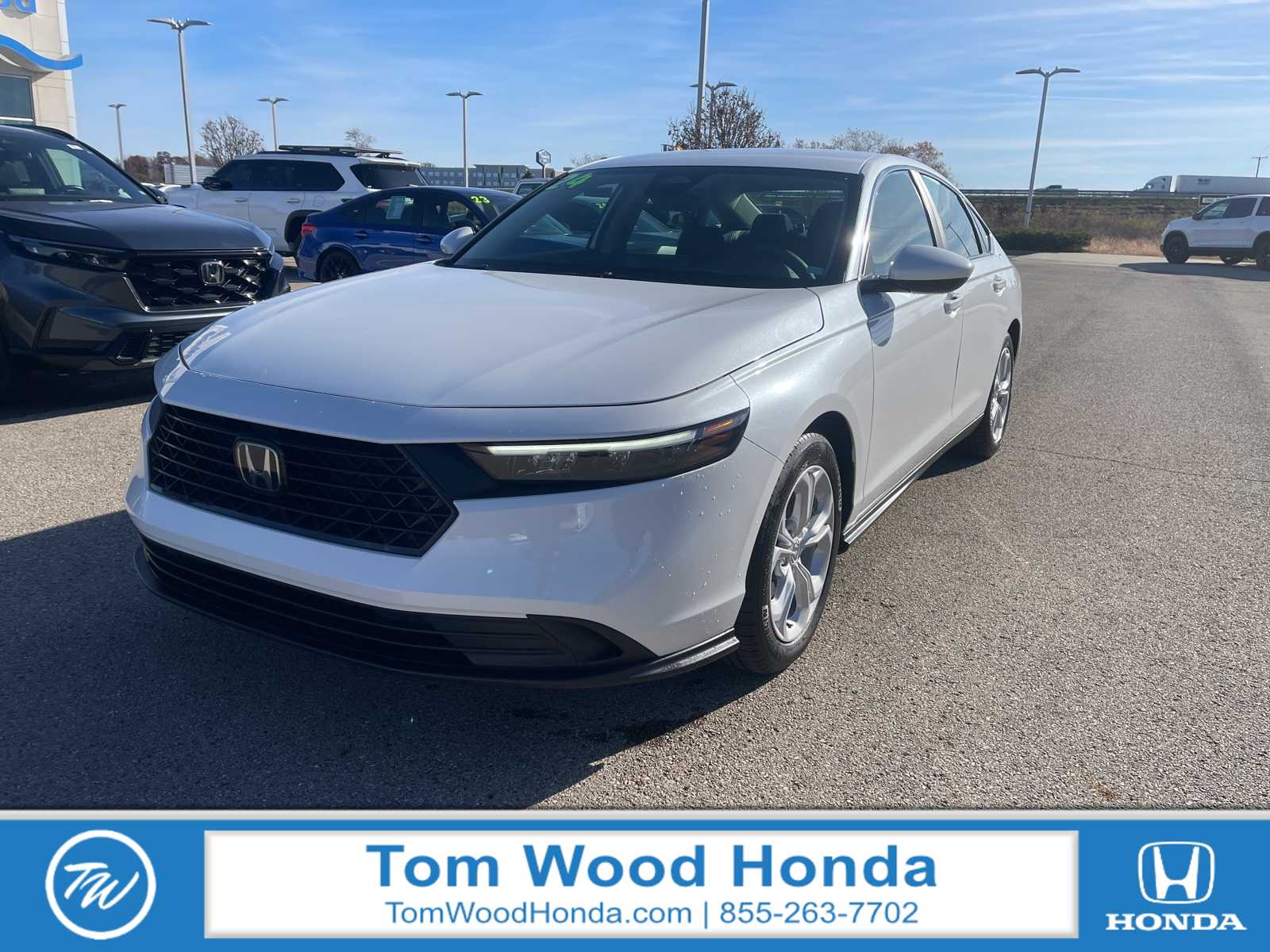 2024 Honda Accord LX's photo