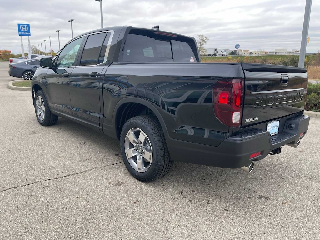 New 2026 Honda Ridgeline RTL Truck Crew Cab