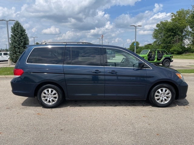 Used 2010 Honda Odyssey EX-L with VIN 5FNRL3H74AB031272 for sale in Anderson, IN