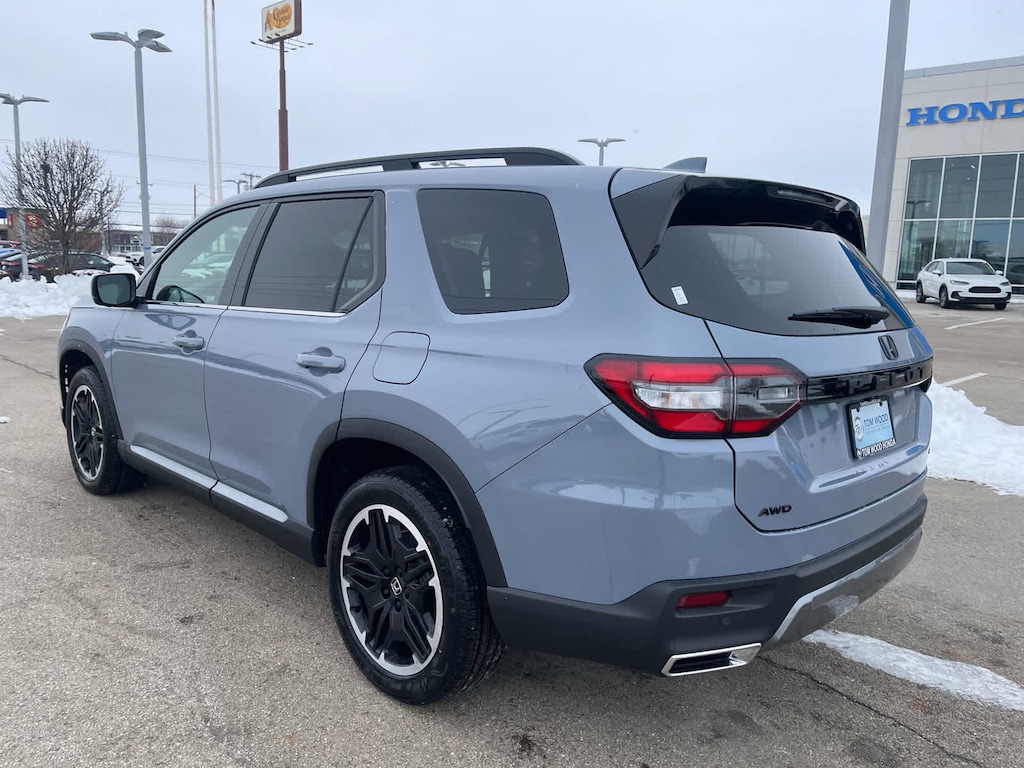 New 2026 Honda Pilot Touring S SUV