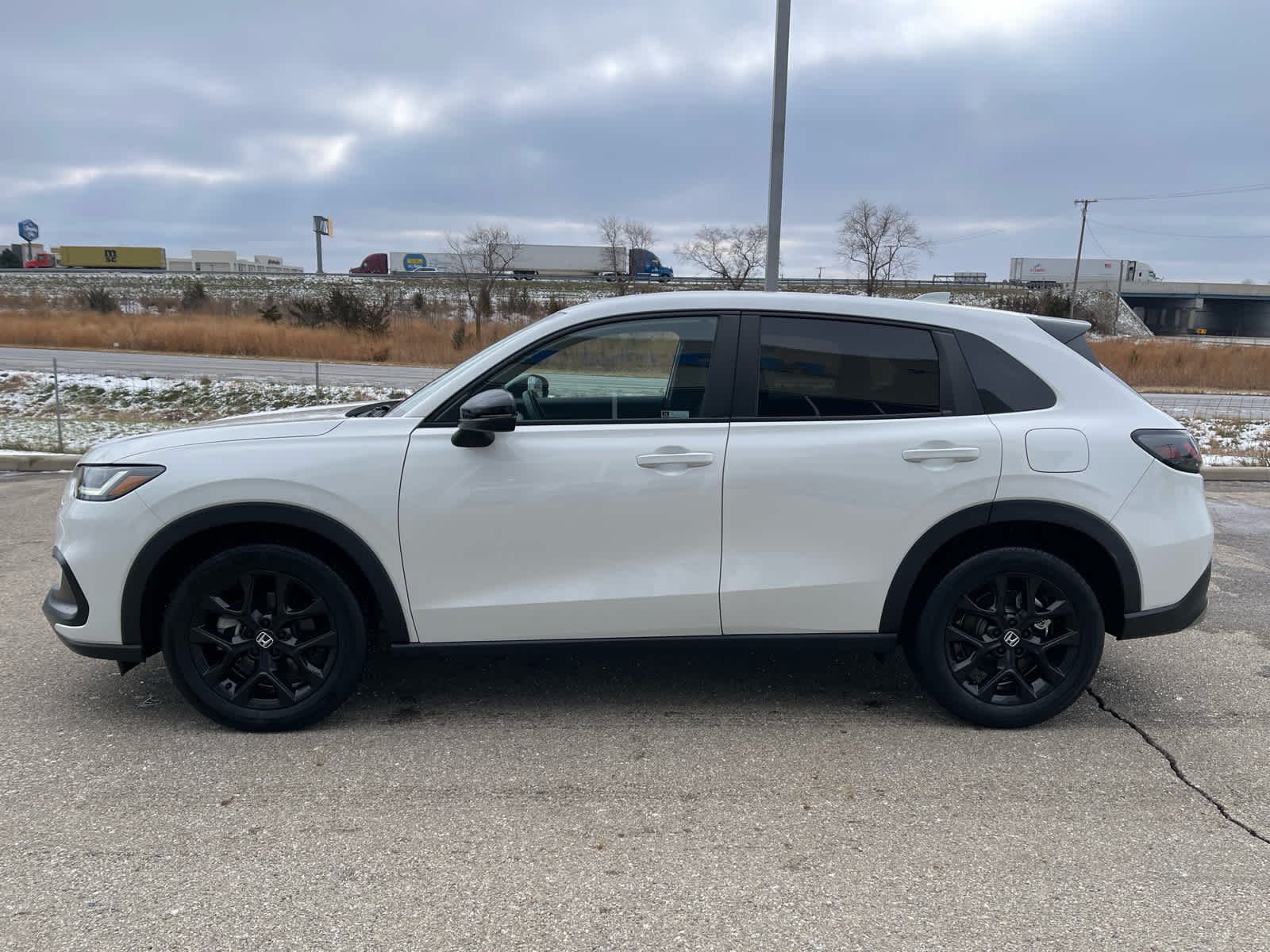 2023 Honda HR-V Sport photo 2