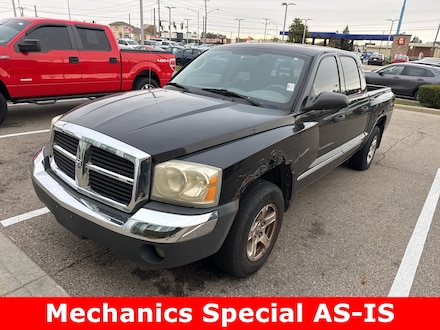 2005 Dodge Dakota SLT Truck Quad Cab