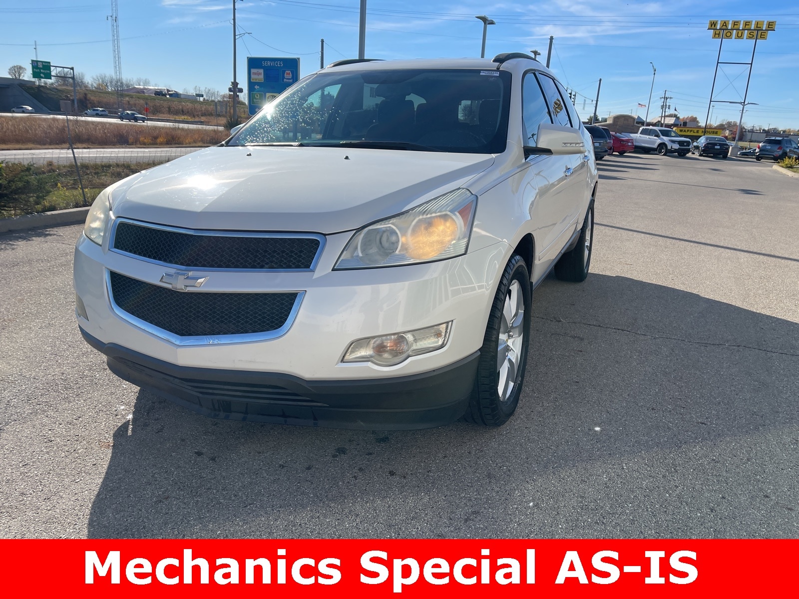 2011 Chevrolet Traverse 1LT's photo