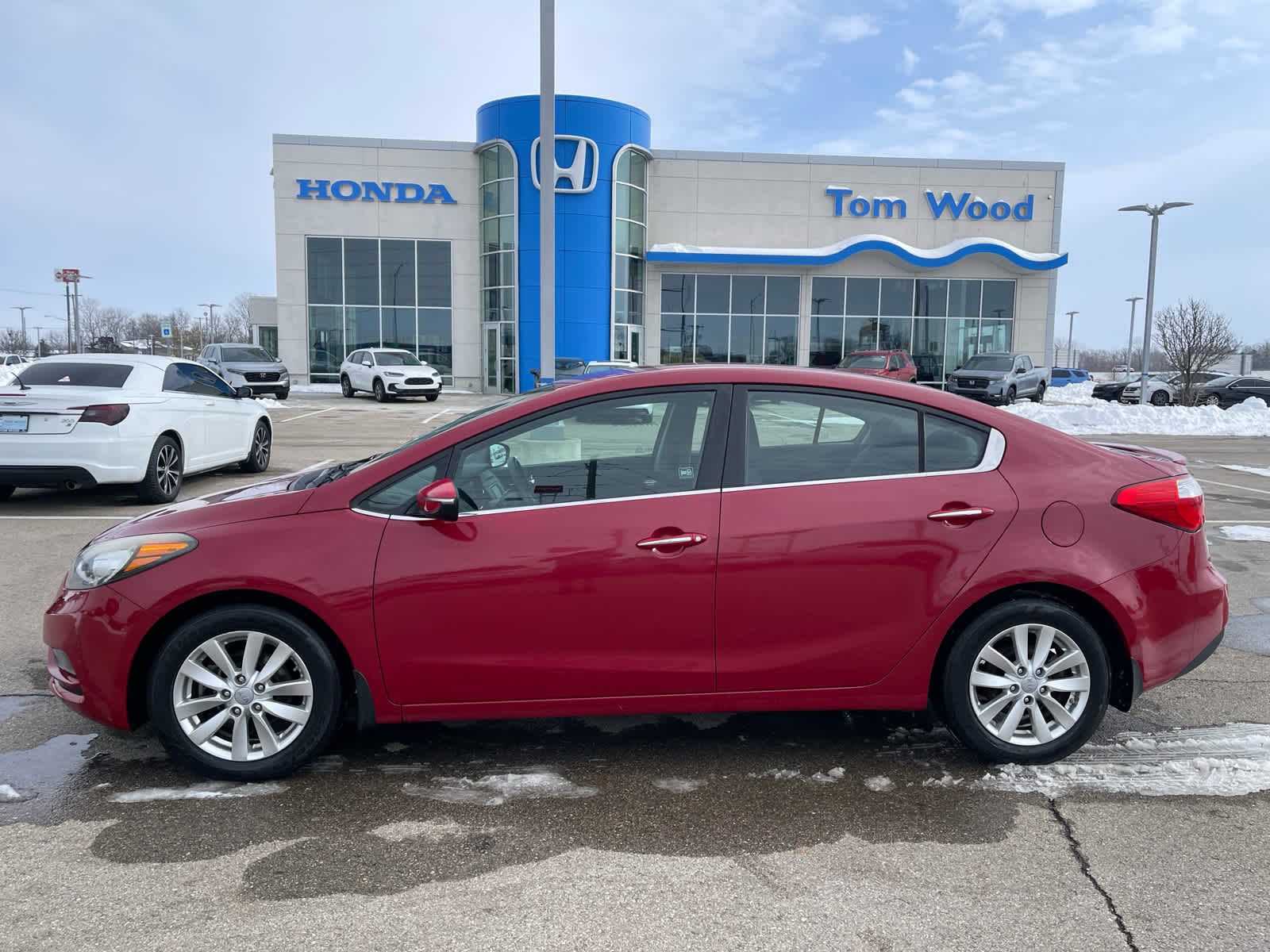 Used 2014 Kia Forte EX with VIN KNAFX4A86E5123889 for sale in Anderson, IN