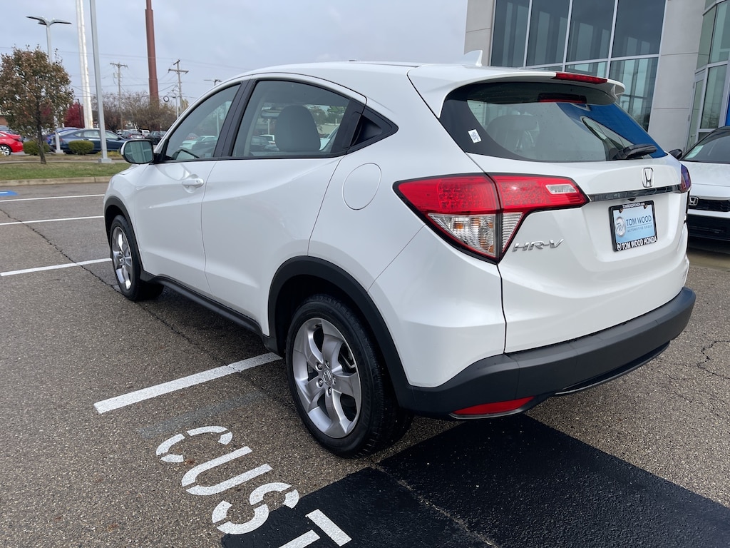 Used 2022 Honda HR-V LX AWD SUV