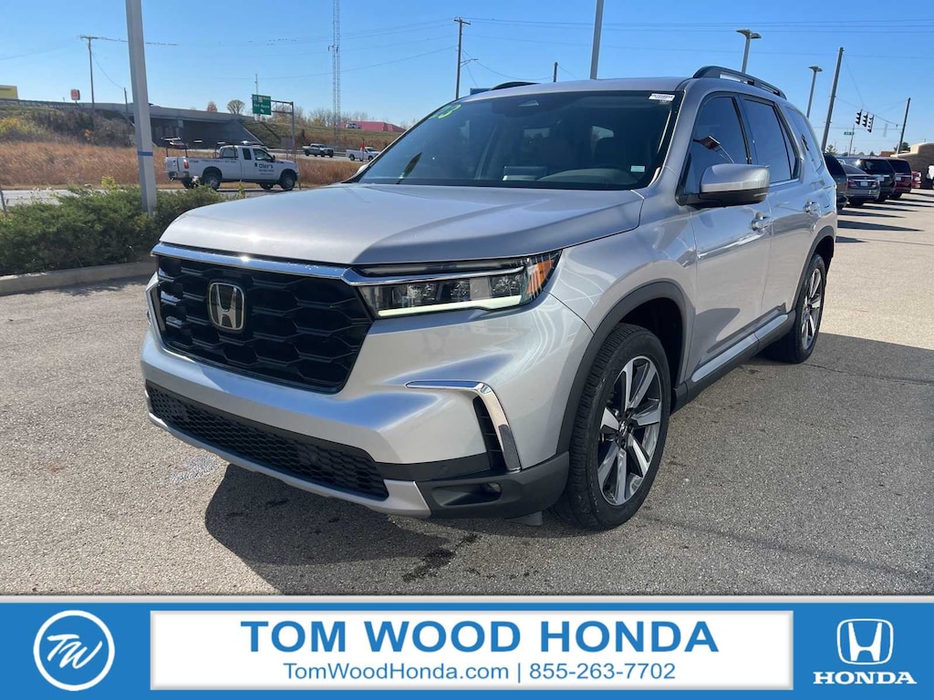 Certified 2023 Honda Pilot Touring SUV