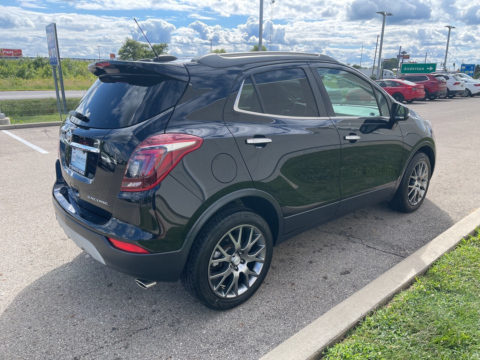 2019 Buick Encore Sport Touring photo 2