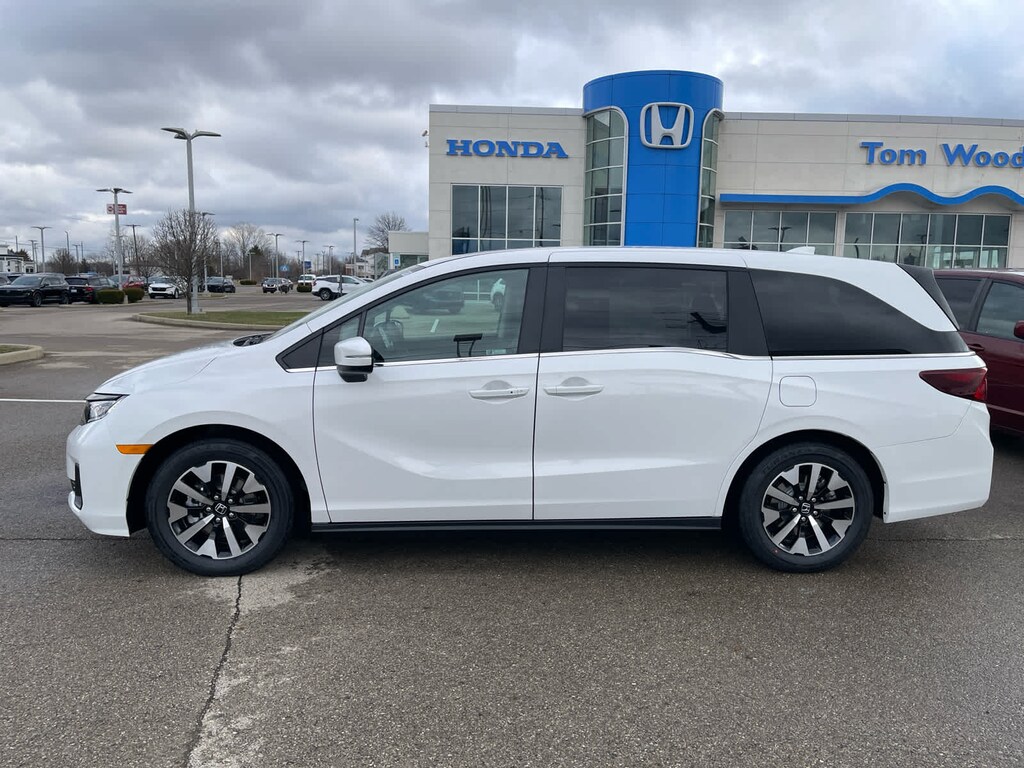 New 2026 Honda Odyssey EX-L Van Passenger