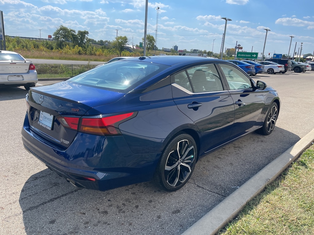 Used 2024 Nissan Altima 2.5 SR Sedan