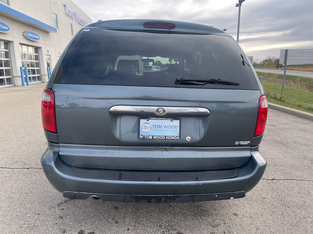 Used 2006 Chrysler Town & Country Touring Van