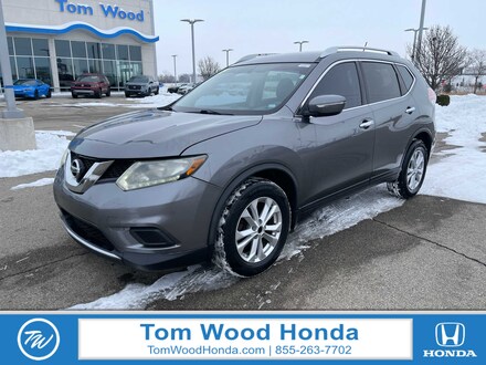 2015 Nissan Rogue SV SUV