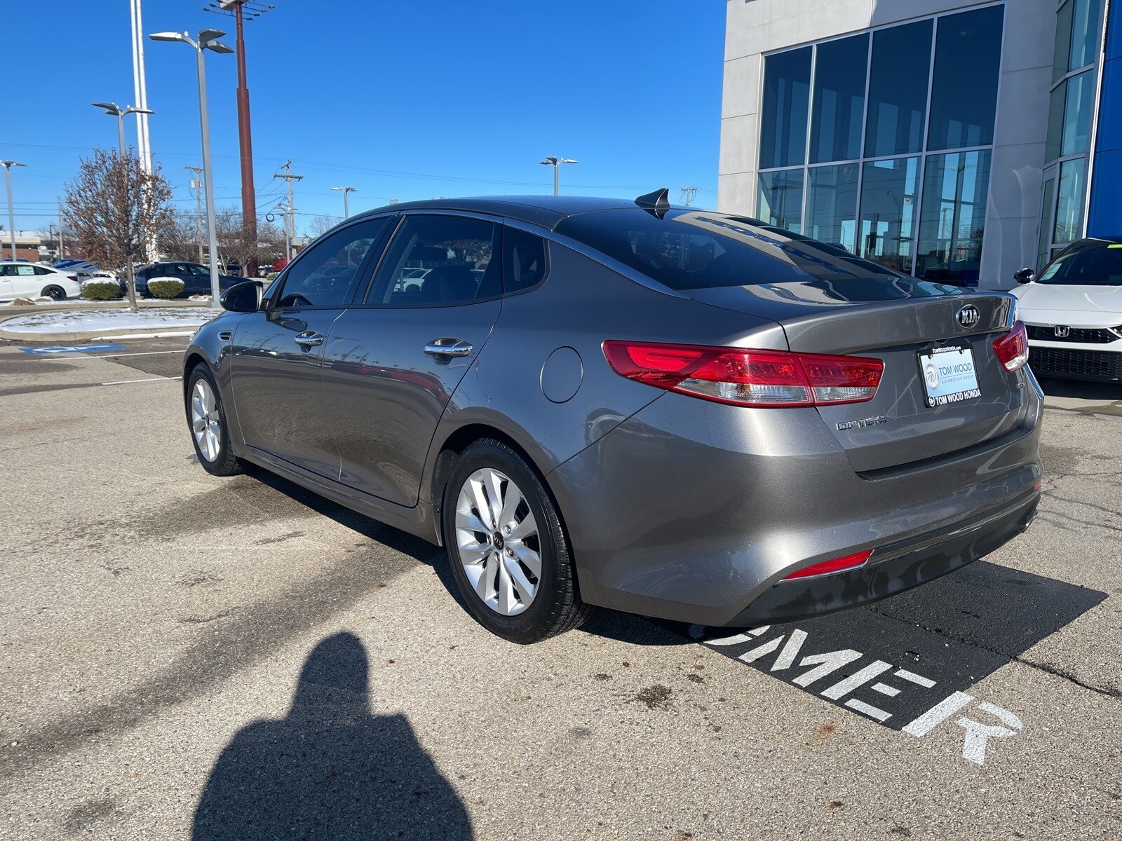 2016 Kia Optima EX photo 3