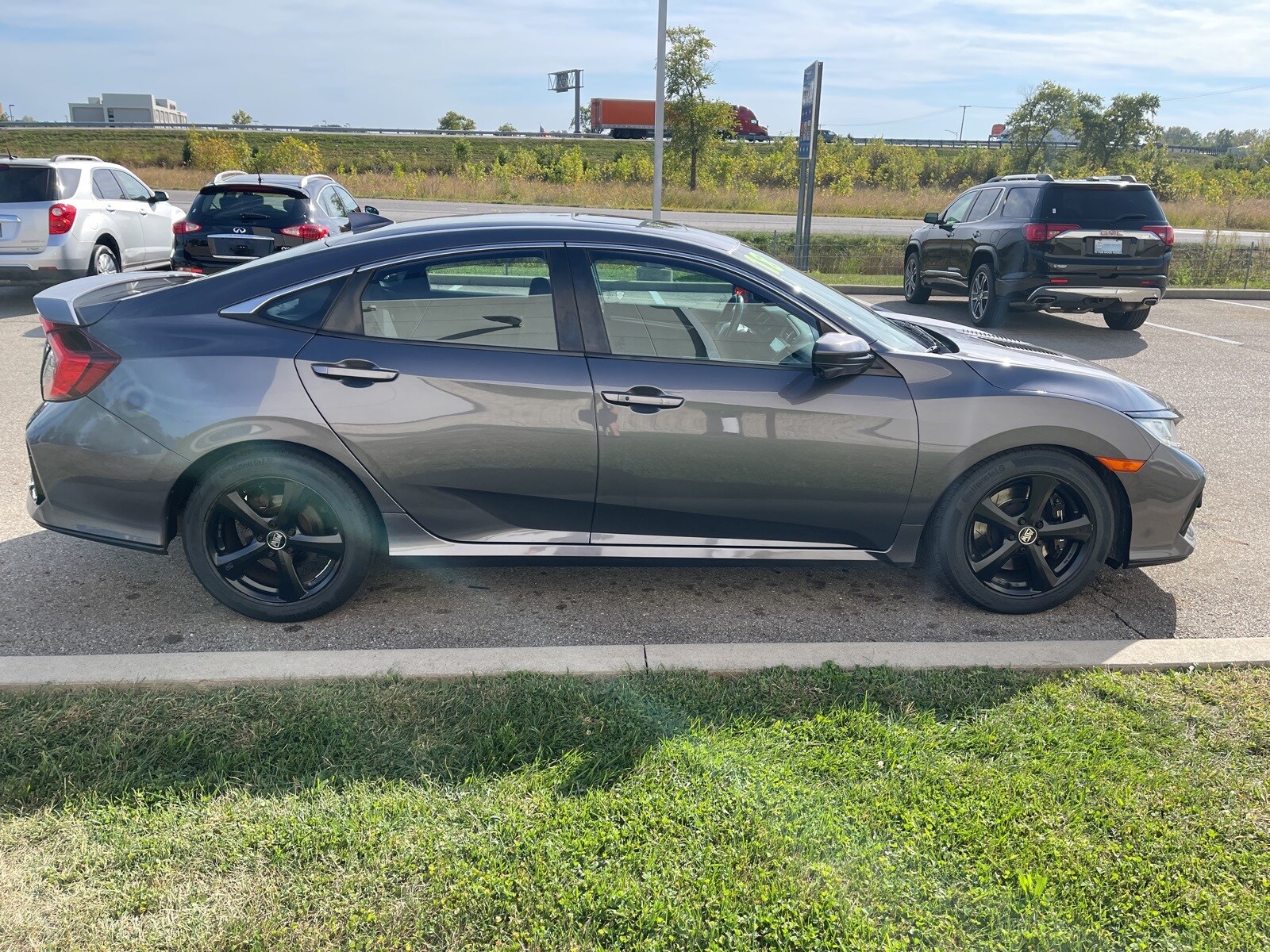 2018 Honda Civic Si photo 2