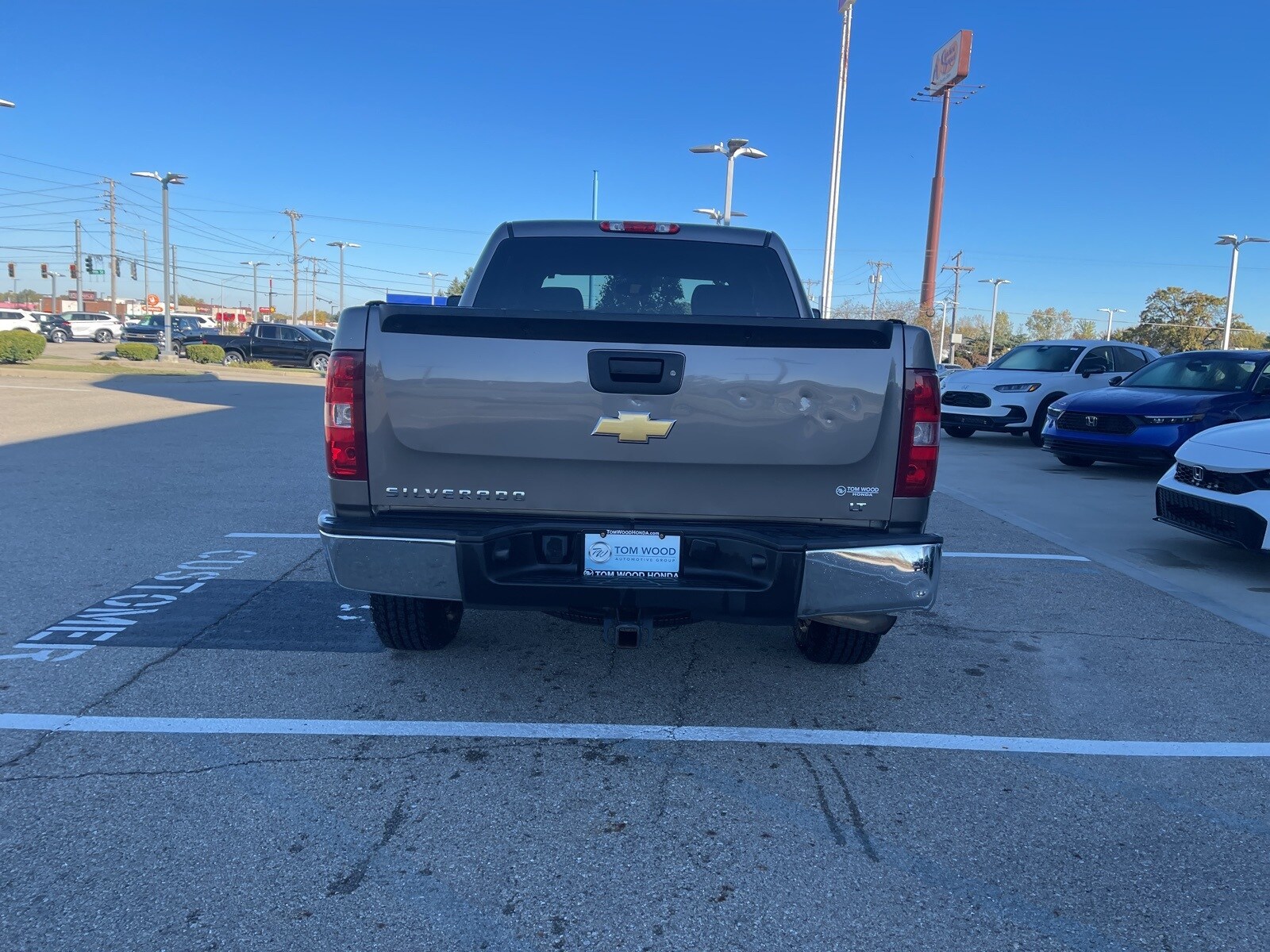 2013 Chevrolet Silverado 1500 LT photo 2