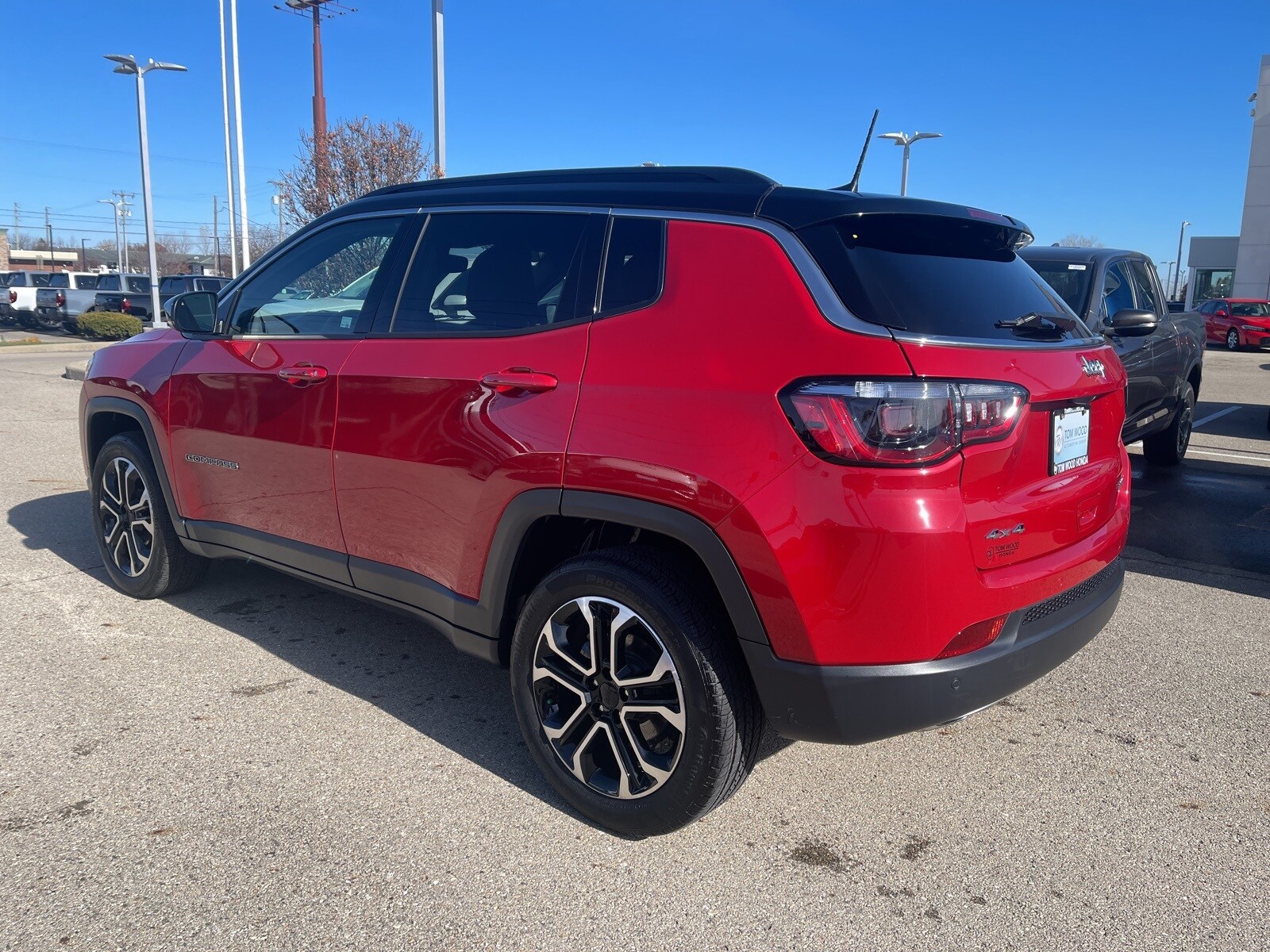 2023 Jeep Compass Limited photo 3