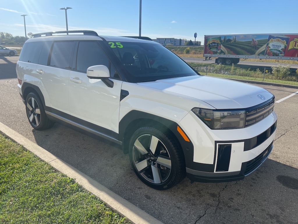 Used 2025 Hyundai Santa Fe Hybrid Limited SUV