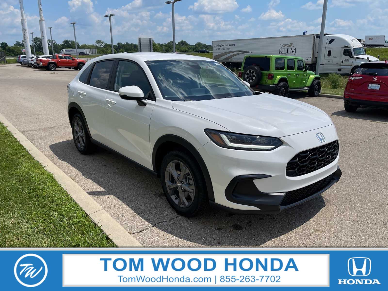 2026 Honda HR-V LX's photo