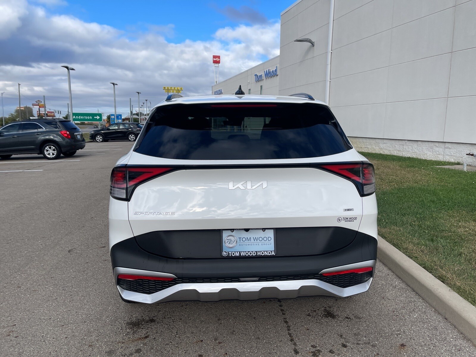 2025 Kia Sportage Hybrid EX photo 4