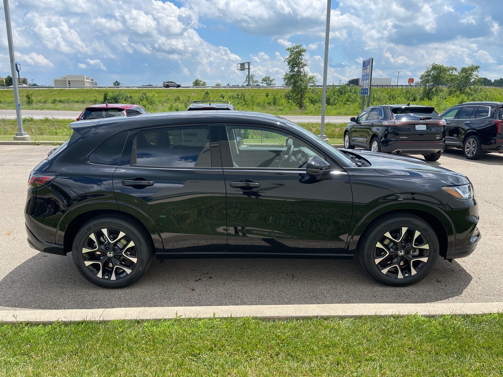 2026 Honda HR-V EX-L photo 2